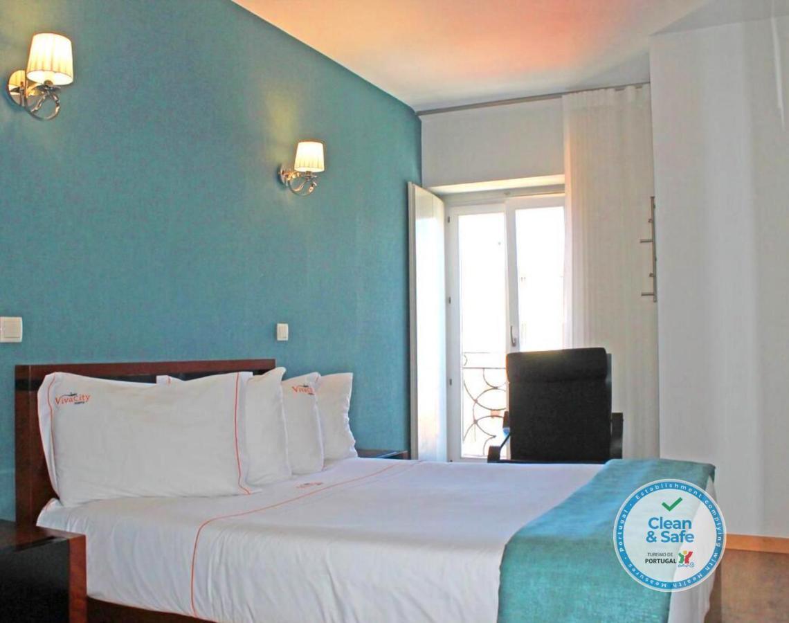 Pensión Vivacity - & 4*