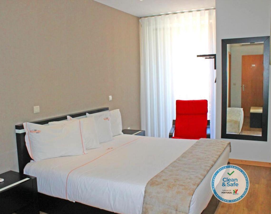 Pensión Vivacity - & 4*